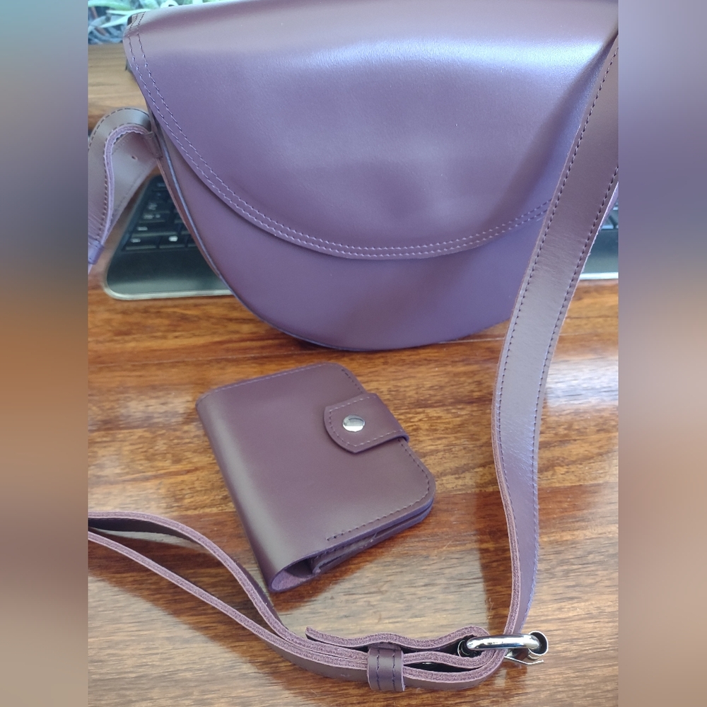 Leather Crossbody Shoulder Bag And Wallet - Picture 3 of 16